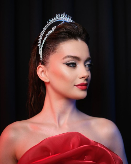 CANDICE ZİRKON TAŞLI SAÇ BANDI VE SAÇ AKSESUARI CANDICE ZİRKON TAŞLI SAÇ BANDI VE SAÇ AKSESUARI
