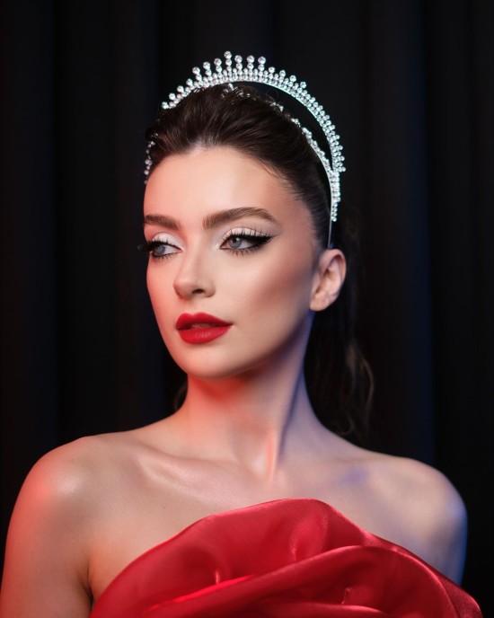CANDICE ZİRKON TAŞLI SAÇ BANDI VE SAÇ AKSESUARI CANDICE ZİRKON TAŞLI SAÇ BANDI VE SAÇ AKSESUARI