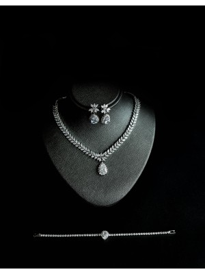 ASHLEY Zirkon Taşlı Set